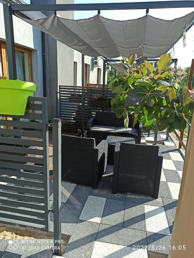 3-studio Apartment *